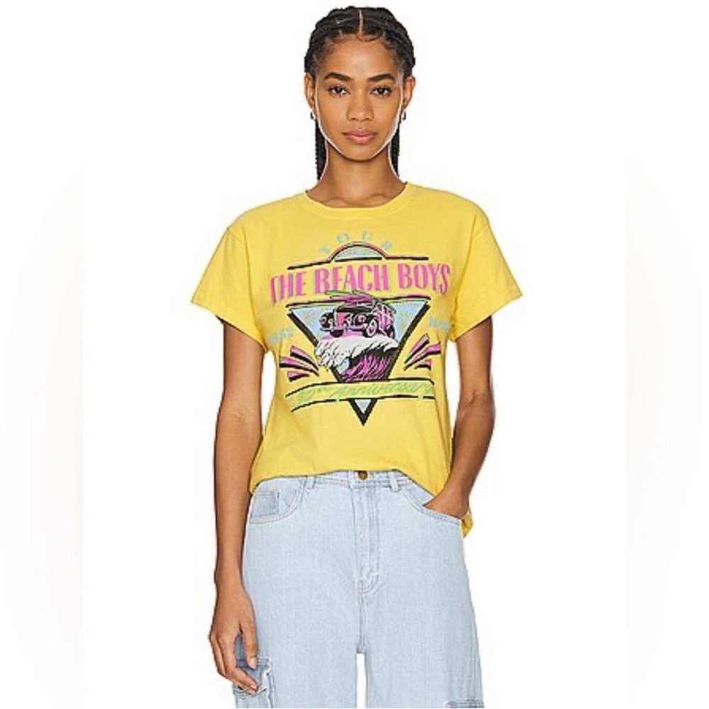 DAYDREAMER Beach Boys Graphic Shirt Yellow S